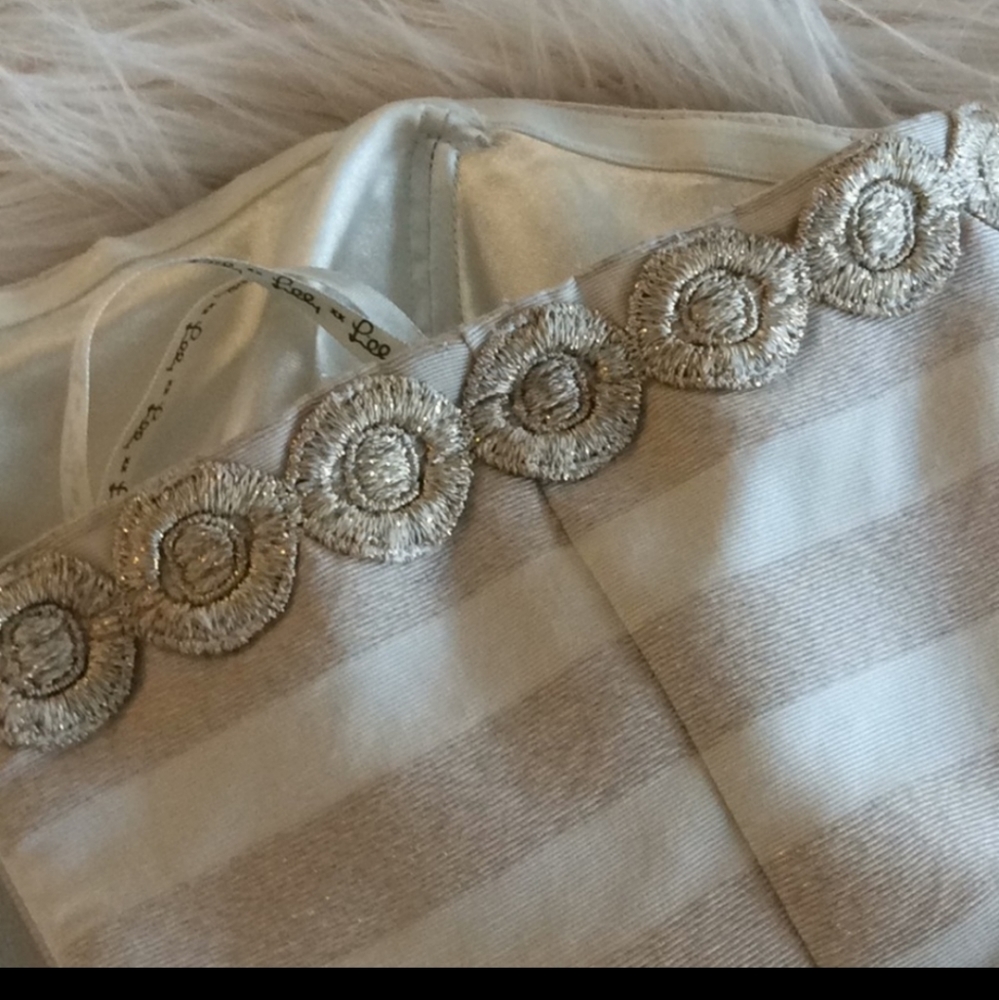 Lilly Pulitzer Gold and Cream Blossom Dress Sz 2 EUC - Picture 5 of 7